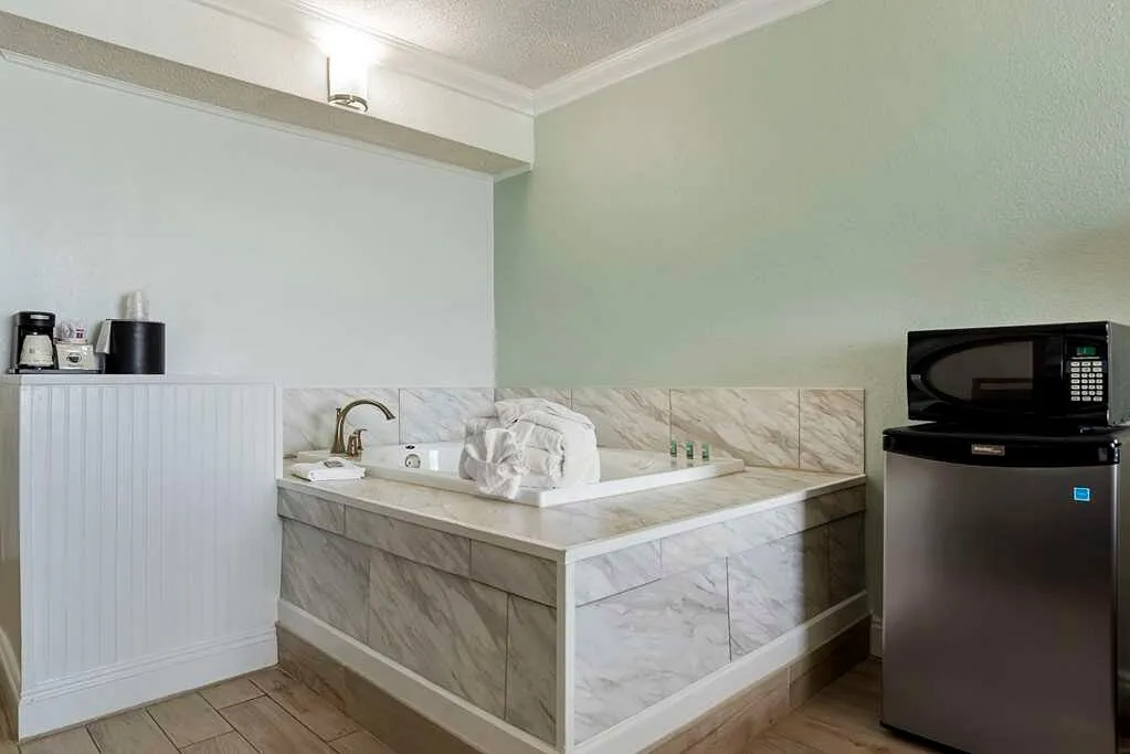 Image of Best Western On The Beach with hot tub in room