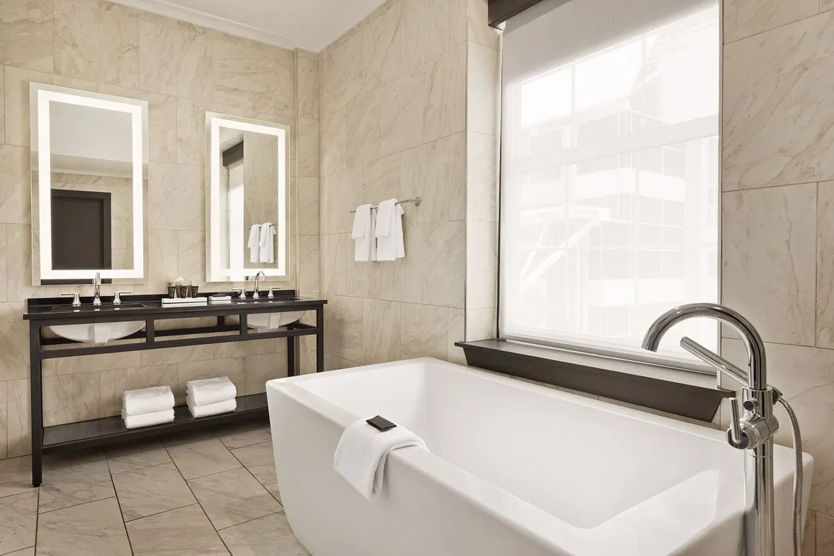 Image of The Admiral Hotel with hot tub in room