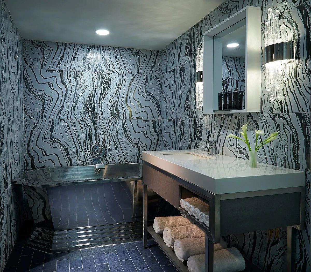 Image of Hard Rock Hotel Daytona Beach with hot tub in room
