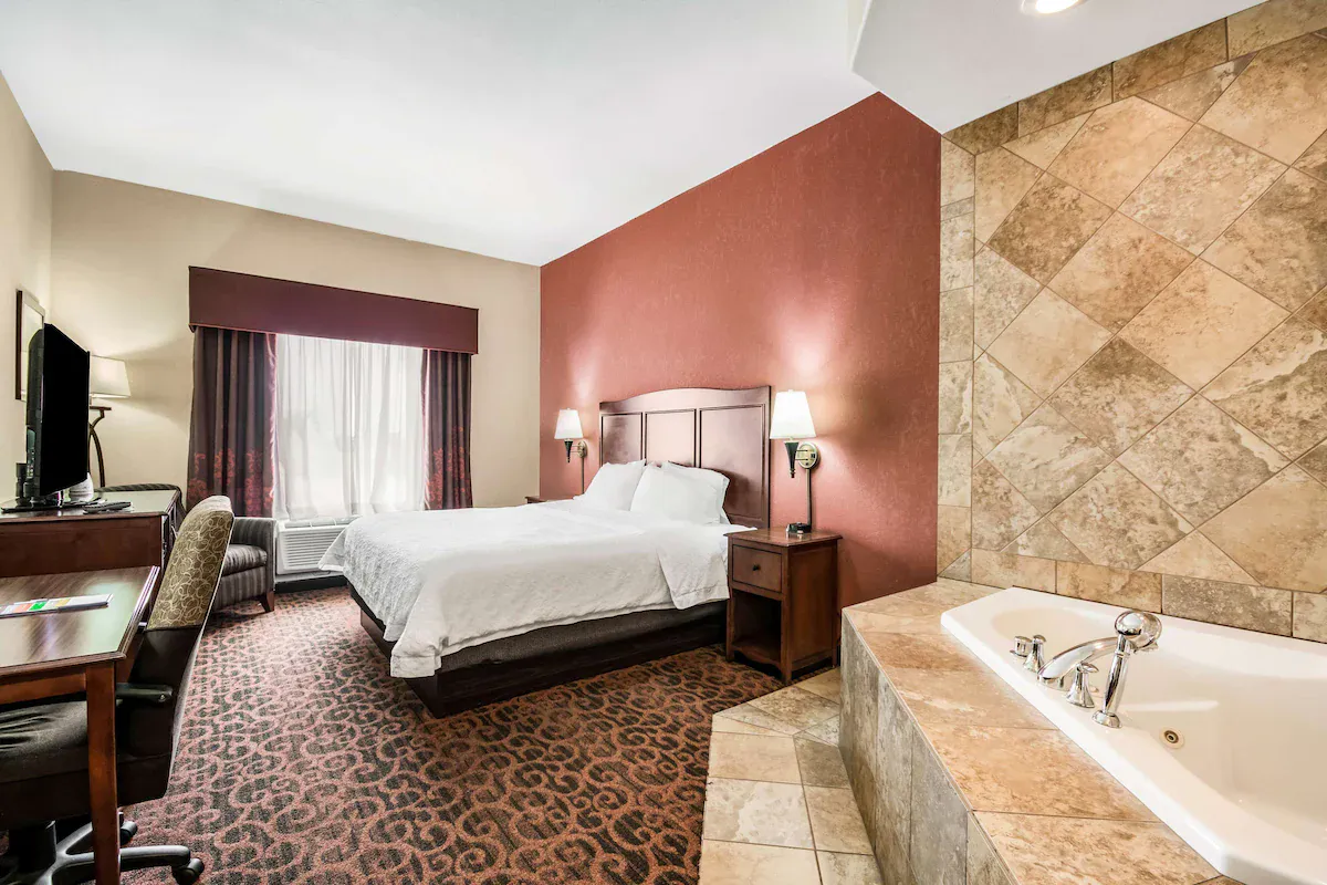 Image of Hampton Inn Derby with hot tub in room