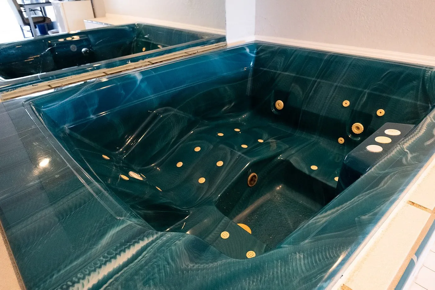 Image of Envi Boutique Hotel with hot tub in room