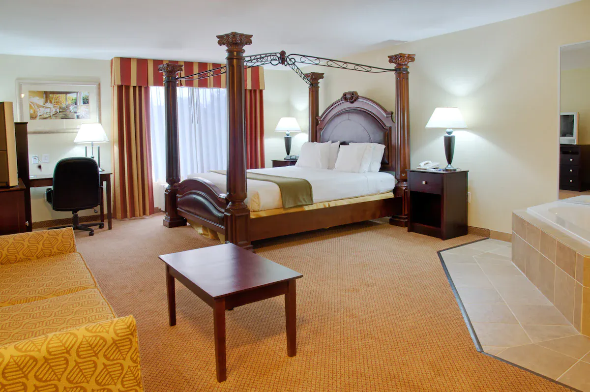 Image of Holiday Inn Express Leesville-Ft. Polk, an IHG Hotel with hot tub in room