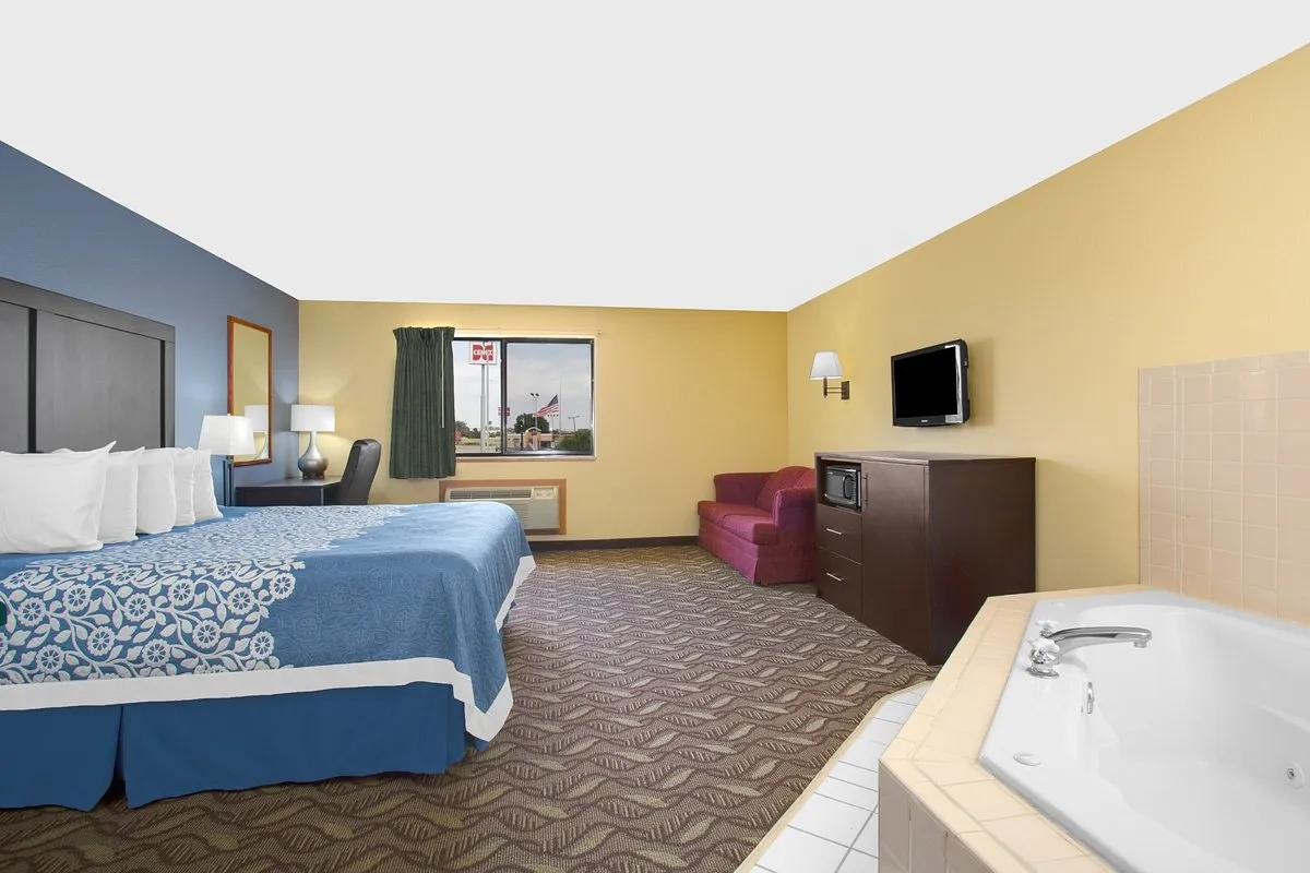 Image of Days Inn by Wyndham North Platte with hot tub in room